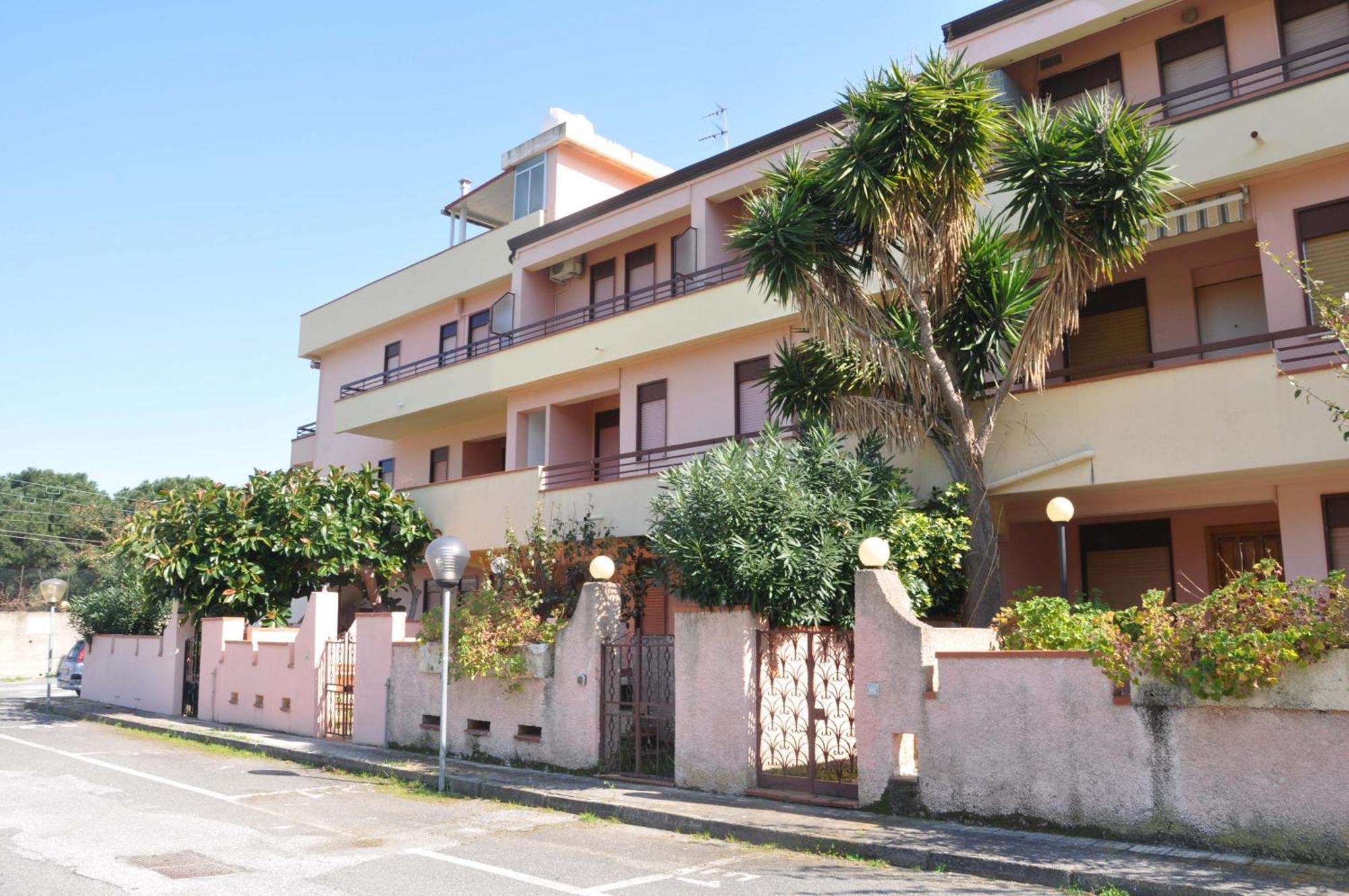 Casa Benny Difronte Al Mare Leilighet Oliveri Eksteriør bilde